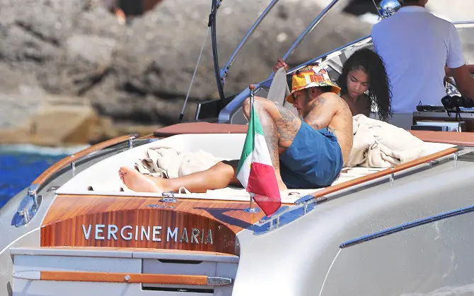 Lori Harvey and Memphis Depay enjoying a yacht vacation