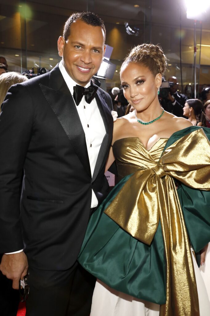 Jennifer Lopez’s Dating History (in Chronological Order) 17 Jennifer Lopez and Alex Rodriguez at the 77th Golden Globe Awards