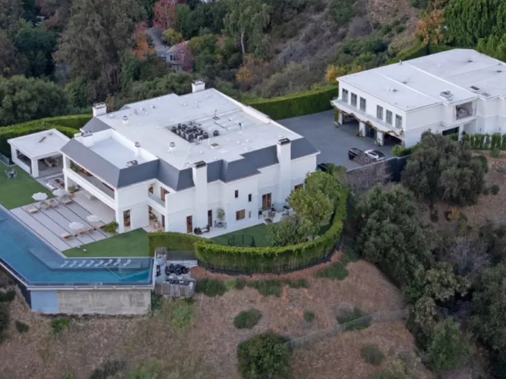 Jennifer Lopez and Ben Affleck's house in Los Angeles