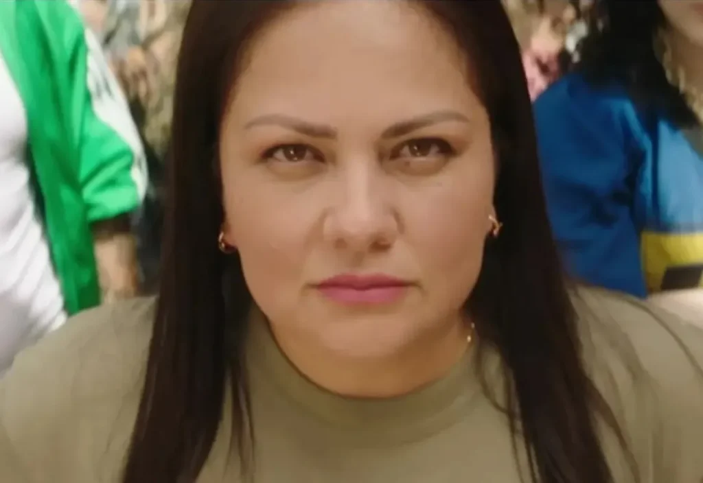 15 Ugliest Celebrity Breakups Of All Time 16 Lili Melgar in Shakira's new music video after Gerard fired her
