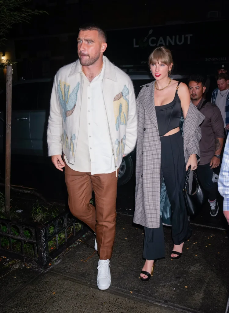 Taylor Swift and Travis Kelce on a date night