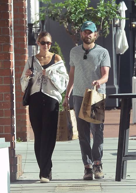 Gigi Hadid and Bradley Cooper on a casual coffee date