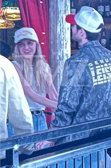 Kelsea Ballerini and Chase Stokes on a date night at a nightclub in Nashville