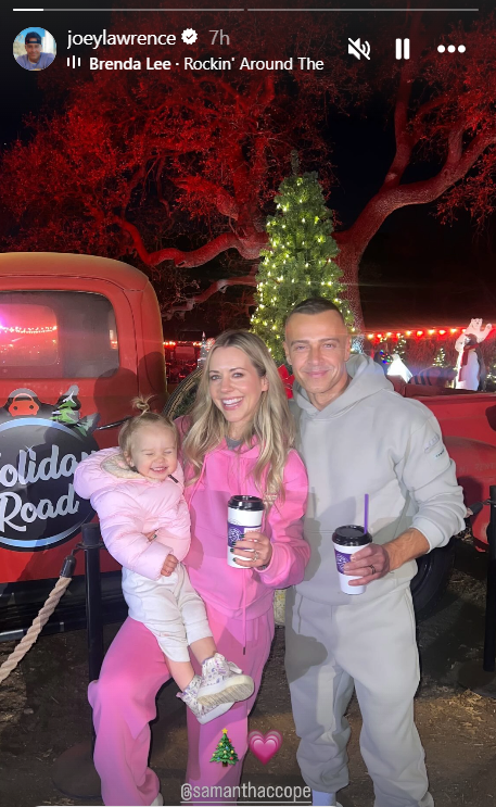 Joey Lawrence and Samantha Cope with daughter Dylan at a Christmas Lights themed park