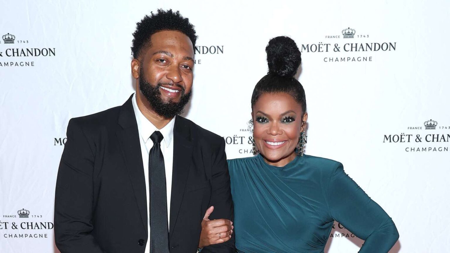 Yvette Nicole Brown and Anthony Davis