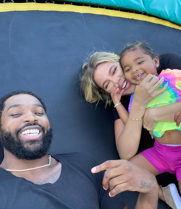 Tristan Thompson and Khloe Kardashian with their daughter True Thompson