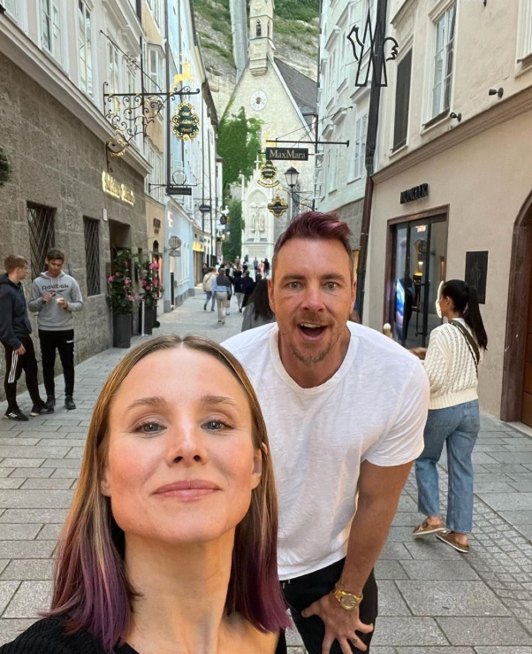 Dax Shepherd and Kristen Bell on a vacation in Italy