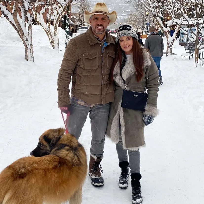 Kyle Richards and Mauricio Umansky on a vacation together before announcing their separation