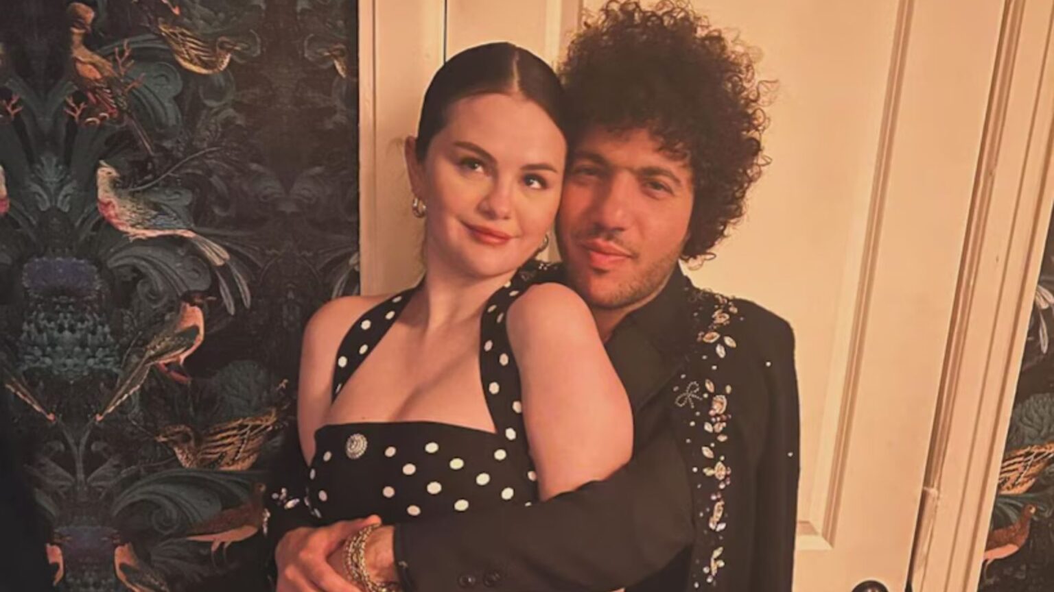 Selena Gomez & Fiancé Spotted On Rare Casual Date Night After Wrapping Her New Series Selena Gomez and Benny Blanco