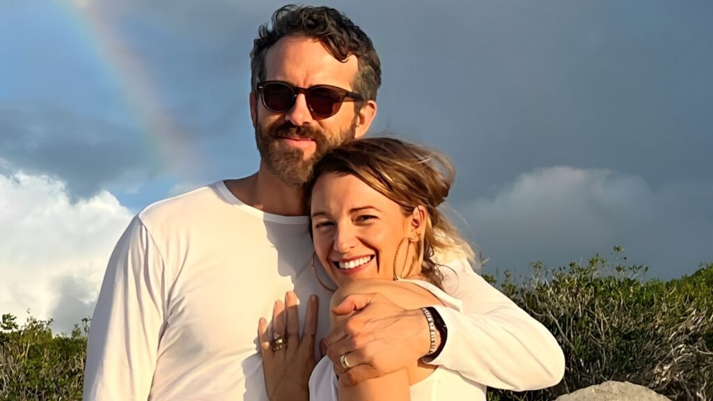 Blake Lively and Ryan Reynolds (1)