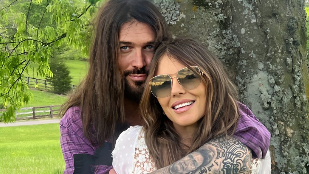 Billy Ray Cyrus and Elizabeth Hurley (1)